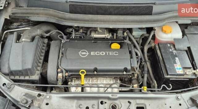 Серый Опель Зафира, объемом двигателя 1.8 л и пробегом 185 тыс. км за 6500 $, фото 21 на Automoto.ua