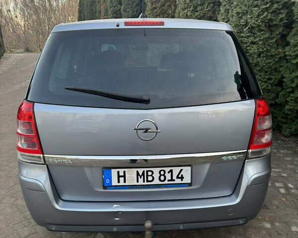 Сірий Опель Зафіра, об'ємом двигуна 1.7 л та пробігом 210 тис. км за 7700 $, фото 12 на Automoto.ua