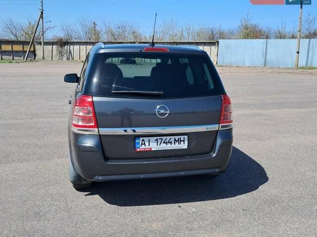 Сірий Опель Зафіра, об'ємом двигуна 1.7 л та пробігом 270 тис. км за 6500 $, фото 6 на Automoto.ua