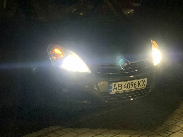 Сірий Опель Зафіра, об'ємом двигуна 1.6 л та пробігом 0 тис. км за 7499 $, фото 8 на Automoto.ua
