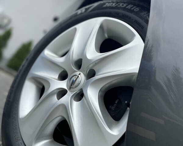 Опель Зафира 2011 в Дрогобыче на Automoto.ua Серый Опель Зафира, объемом двигателя 1.7 л и пробегом 205 тыс. км за 8299 $, фото 9 на Automoto.ua