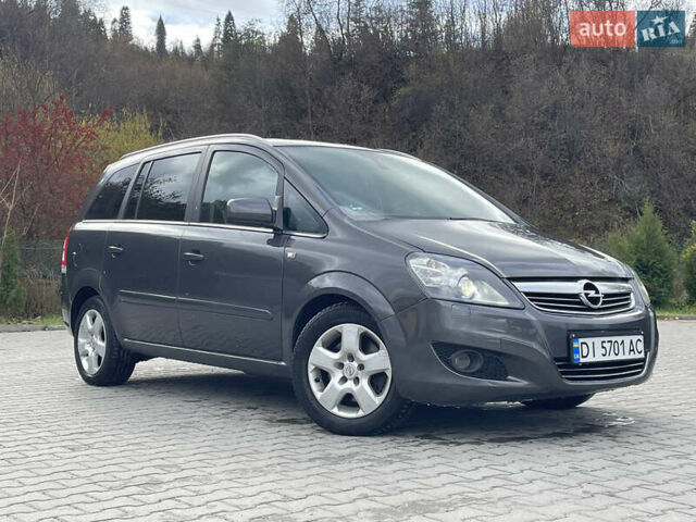 Опель Зафира 2011 в Турке на Automoto.ua Серый Опель Зафира, объемом двигателя 1.69 л и пробегом 204 тыс. км за 5500 $, фото 10 на Automoto.ua