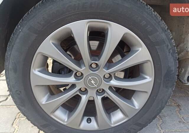 Сірий Опель Зафіра, об'ємом двигуна 1.8 л та пробігом 190 тис. км за 7750 $, фото 16 на Automoto.ua