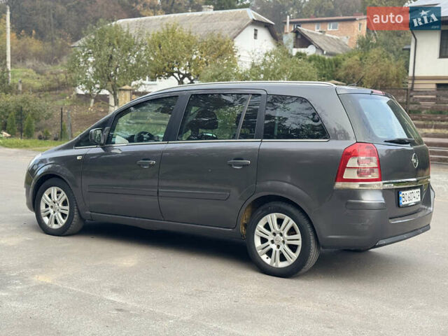 Опель Зафира 2011 в Тернополе на Automoto.ua Серый Опель Зафира, объемом двигателя 1.69 л и пробегом 220 тыс. км за 6500 $, фото 61 на Automoto.ua
