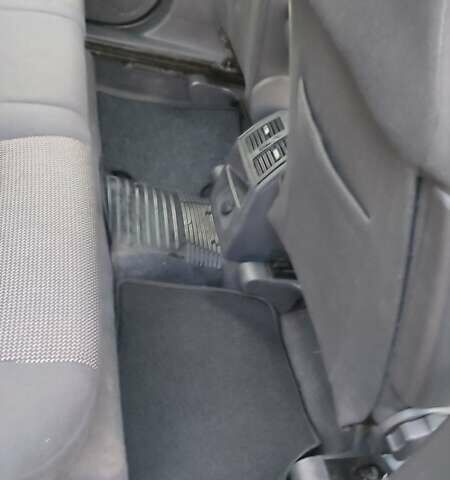 Серый Опель Зафира, объемом двигателя 1.6 л и пробегом 240 тыс. км за 6999 $, фото 6 на Automoto.ua