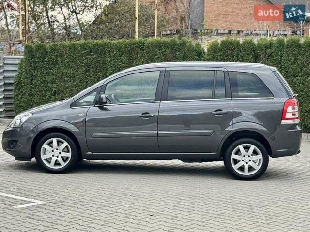 Опель Зафира 2011 в Виннице на Automoto.ua Серый Опель Зафира, объемом двигателя 1.6 л и пробегом 191 тыс. км за 6999 $, фото 8 на Automoto.ua