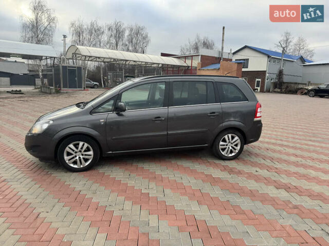 Сірий Опель Зафіра, об'ємом двигуна 1.8 л та пробігом 215 тис. км за 7800 $, фото 8 на Automoto.ua