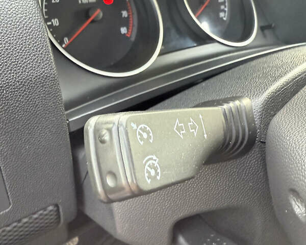 Серый Опель Зафира, объемом двигателя 1.8 л и пробегом 190 тыс. км за 7799 $, фото 10 на Automoto.ua