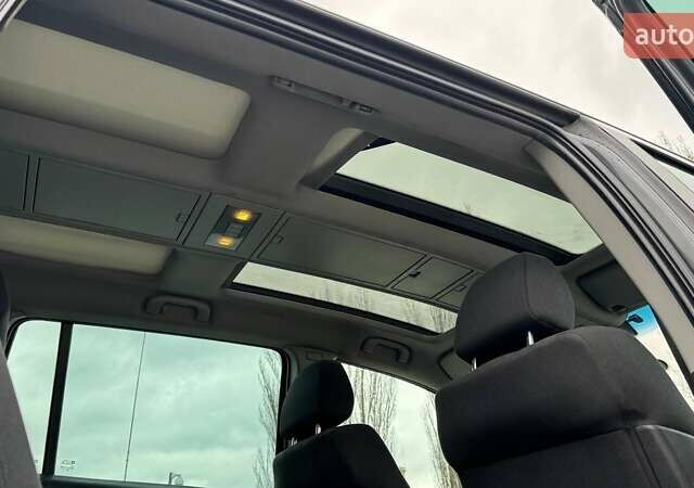 Серый Опель Зафира, объемом двигателя 1.7 л и пробегом 321 тыс. км за 6990 $, фото 7 на Automoto.ua