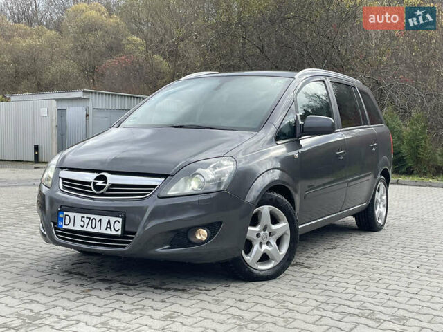 Опель Зафира 2011 в Турке на Automoto.ua Серый Опель Зафира, объемом двигателя 1.69 л и пробегом 204 тыс. км за 5500 $, фото 36 на Automoto.ua