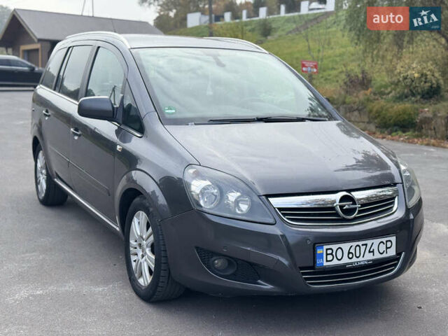 Опель Зафира 2011 в Тернополе на Automoto.ua Серый Опель Зафира, объемом двигателя 1.69 л и пробегом 220 тыс. км за 6500 $, фото 15 на Automoto.ua