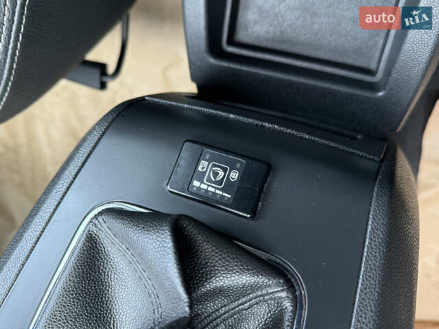 Серый Опель Зафира, объемом двигателя 1.8 л и пробегом 239 тыс. км за 7850 $, фото 31 на Automoto.ua