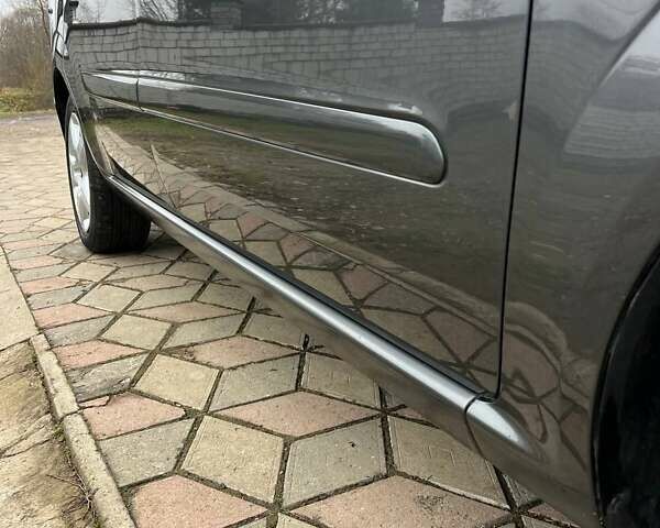 Серый Опель Зафира, объемом двигателя 1.7 л и пробегом 212 тыс. км за 6400 $, фото 30 на Automoto.ua