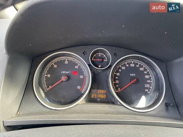 Серый Опель Зафира, объемом двигателя 1.7 л и пробегом 271 тыс. км за 7000 $, фото 13 на Automoto.ua