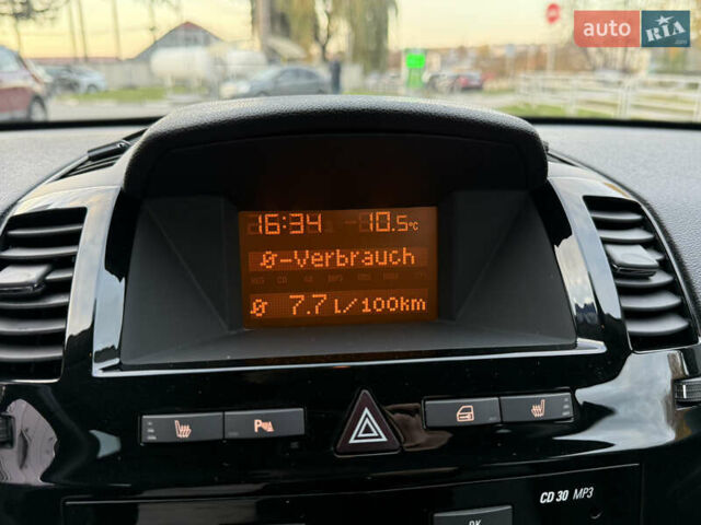 Опель Зафіра 2011 у Тернополі на Automoto.ua Сірий Опель Зафіра, об'ємом двигуна 1.6 л та пробігом 233 тис. км за 7400 $, фото 23 на Automoto.ua