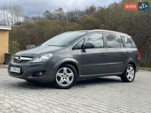 Опель Зафира 2011 в Турке на Automoto.ua Серый Опель Зафира, объемом двигателя 1.69 л и пробегом 204 тыс. км за 5500 $, фото 32 на Automoto.ua