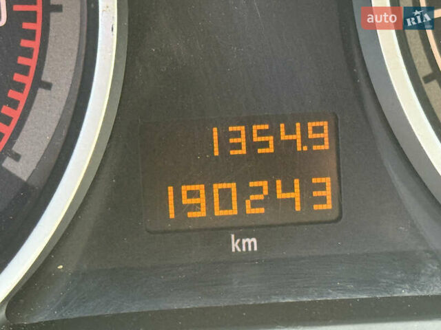 Серый Опель Зафира, объемом двигателя 1.8 л и пробегом 190 тыс. км за 7799 $, фото 14 на Automoto.ua