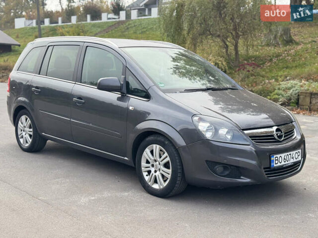 Опель Зафира 2011 в Тернополе на Automoto.ua Серый Опель Зафира, объемом двигателя 1.69 л и пробегом 220 тыс. км за 6500 $, фото 19 на Automoto.ua