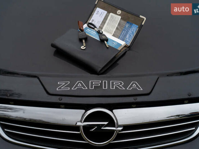 Сірий Опель Зафіра, об'ємом двигуна 1.8 л та пробігом 186 тис. км за 7750 $, фото 24 на Automoto.ua