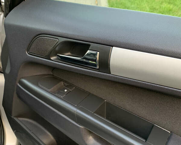 Серый Опель Зафира, объемом двигателя 1.8 л и пробегом 221 тыс. км за 5899 $, фото 39 на Automoto.ua