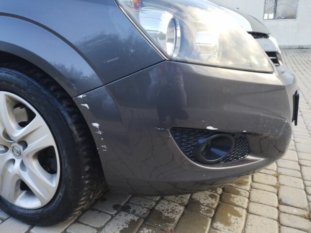 Серый Опель Зафира, объемом двигателя 1.7 л и пробегом 270 тыс. км за 6200 $, фото 3 на Automoto.ua