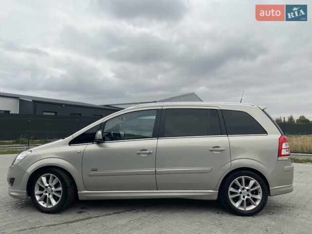 Сірий Опель Зафіра, об'ємом двигуна 1.7 л та пробігом 238 тис. км за 8000 $, фото 8 на Automoto.ua