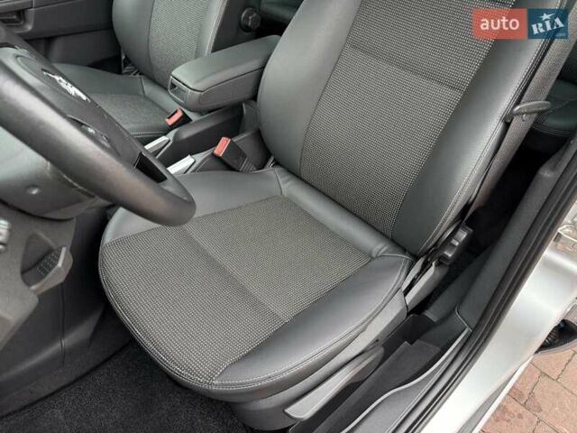 Серый Опель Зафира, объемом двигателя 1.7 л и пробегом 229 тыс. км за 8399 $, фото 79 на Automoto.ua