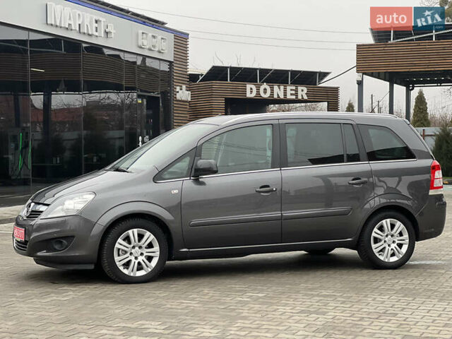 Сірий Опель Зафіра, об'ємом двигуна 1.6 л та пробігом 205 тис. км за 8200 $, фото 7 на Automoto.ua