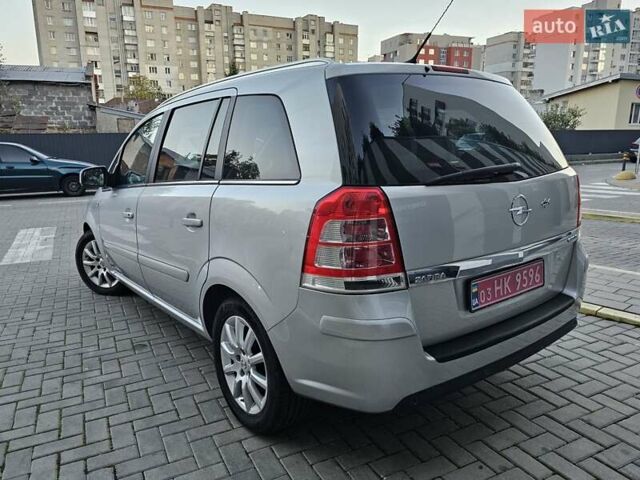 Сірий Опель Зафіра, об'ємом двигуна 1.7 л та пробігом 207 тис. км за 7700 $, фото 6 на Automoto.ua