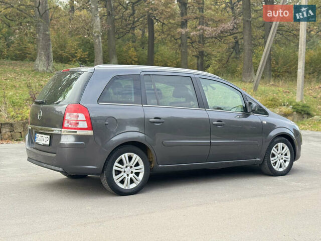 Опель Зафира 2011 в Тернополе на Automoto.ua Серый Опель Зафира, объемом двигателя 1.69 л и пробегом 220 тыс. км за 6500 $, фото 33 на Automoto.ua