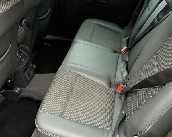 Серый Опель Зафира, объемом двигателя 1.8 л и пробегом 239 тыс. км за 7850 $, фото 43 на Automoto.ua