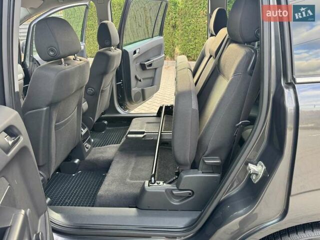 Опель Зафира 2011 в Виннице на Automoto.ua Серый Опель Зафира, объемом двигателя 1.6 л и пробегом 191 тыс. км за 6999 $, фото 48 на Automoto.ua