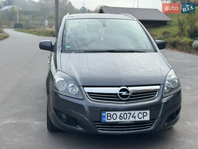 Опель Зафира 2011 в Тернополе на Automoto.ua Серый Опель Зафира, объемом двигателя 1.69 л и пробегом 220 тыс. км за 6500 $, фото 11 на Automoto.ua