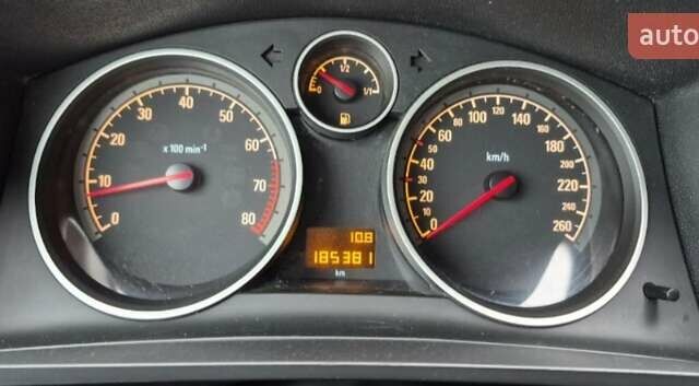 Серый Опель Зафира, объемом двигателя 1.8 л и пробегом 185 тыс. км за 6500 $, фото 10 на Automoto.ua