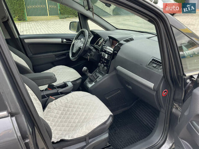 Опель Зафира 2011 в Турке на Automoto.ua Серый Опель Зафира, объемом двигателя 1.69 л и пробегом 204 тыс. км за 5500 $, фото 44 на Automoto.ua