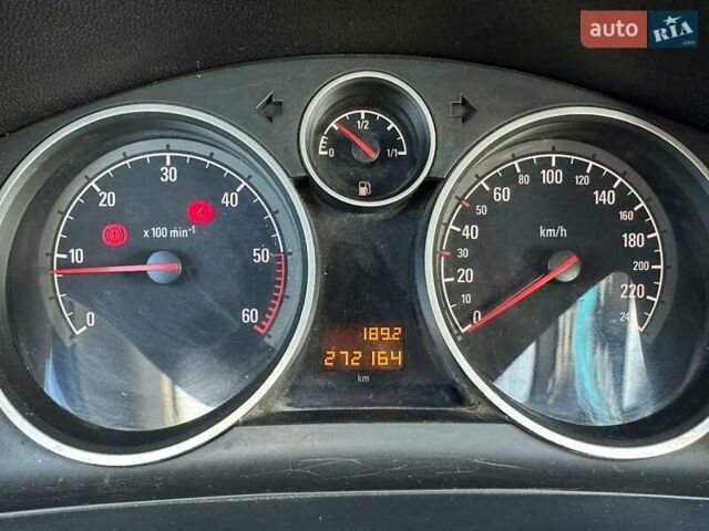 Серый Опель Зафира, объемом двигателя 1.7 л и пробегом 272 тыс. км за 6700 $, фото 7 на Automoto.ua