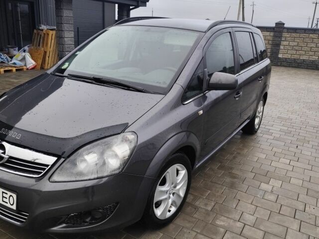 Серый Опель Зафира, объемом двигателя 0 л и пробегом 243 тыс. км за 6300 $, фото 1 на Automoto.ua