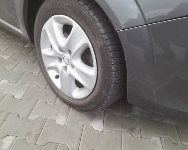 Серый Опель Зафира, объемом двигателя 1.7 л и пробегом 290 тыс. км за 6900 $, фото 13 на Automoto.ua