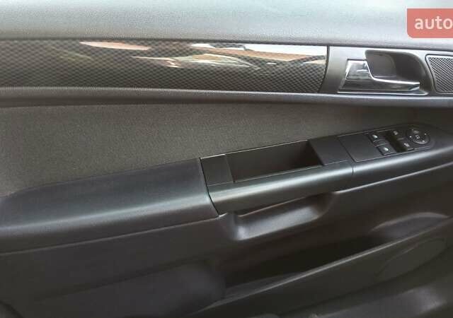 Сірий Опель Зафіра, об'ємом двигуна 1.8 л та пробігом 190 тис. км за 7750 $, фото 15 на Automoto.ua