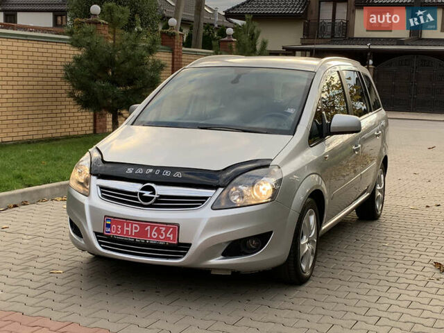 Серый Опель Зафира, объемом двигателя 1.8 л и пробегом 221 тыс. км за 5700 $, фото 8 на Automoto.ua