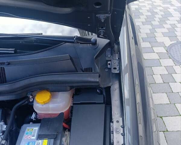 Опель Зафира 2011 в Ивано-Франковске на Automoto.ua Серый Опель Зафира, объемом двигателя 1.7 л и пробегом 261 тыс. км за 7950 $, фото 2 на Automoto.ua