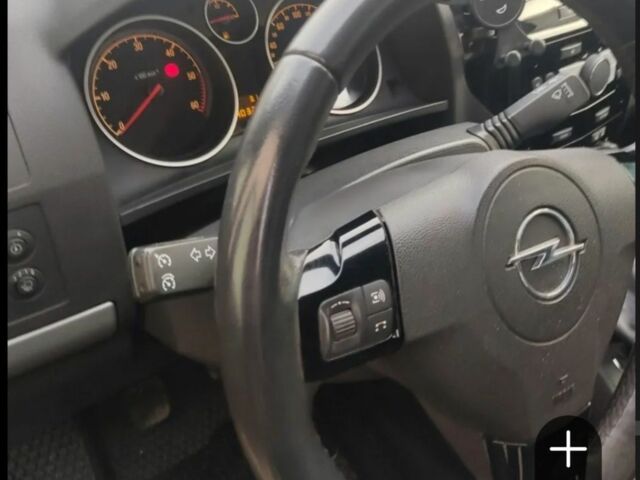 Серый Опель Зафира, объемом двигателя 1.7 л и пробегом 243 тыс. км за 7000 $, фото 8 на Automoto.ua