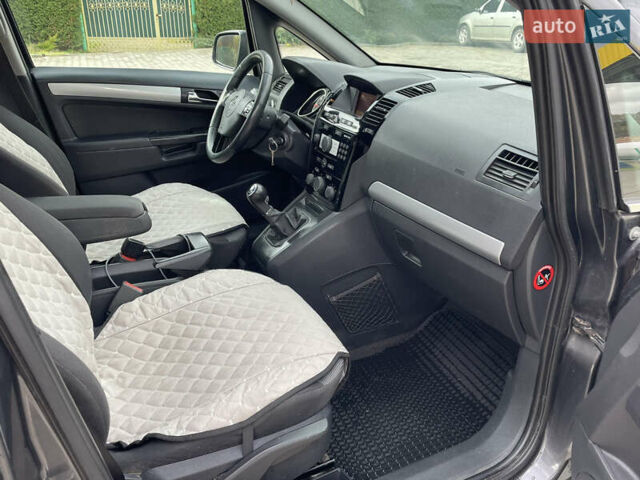 Опель Зафира 2011 в Турке на Automoto.ua Серый Опель Зафира, объемом двигателя 1.69 л и пробегом 204 тыс. км за 5500 $, фото 42 на Automoto.ua