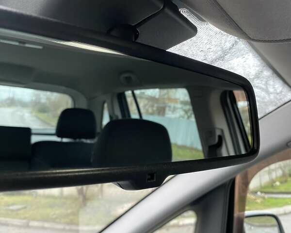 Серый Опель Зафира, объемом двигателя 1.7 л и пробегом 213 тыс. км за 6850 $, фото 23 на Automoto.ua