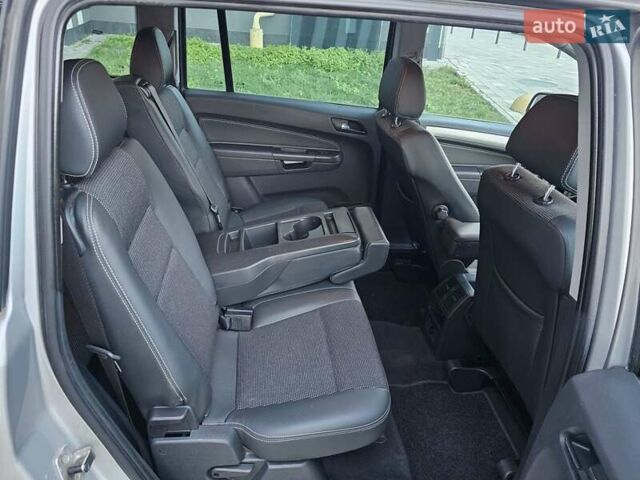 Сірий Опель Зафіра, об'ємом двигуна 1.7 л та пробігом 207 тис. км за 7700 $, фото 8 на Automoto.ua