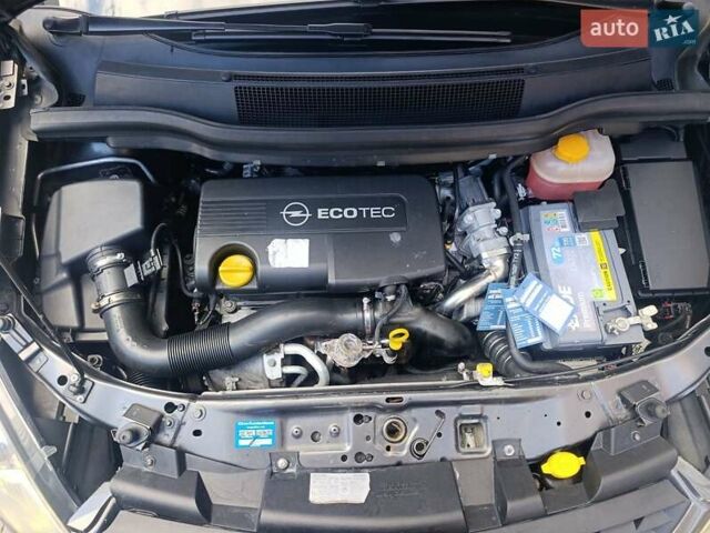 Опель Зафира 2011 в Ивано-Франковске на Automoto.ua Серый Опель Зафира, объемом двигателя 1.7 л и пробегом 261 тыс. км за 7950 $, фото 8 на Automoto.ua
