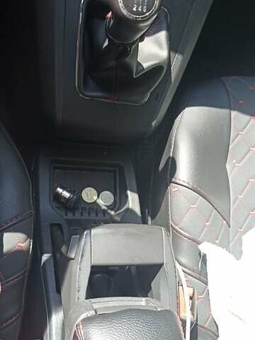 Серый Опель Зафира, объемом двигателя 1.69 л и пробегом 260 тыс. км за 7200 $, фото 4 на Automoto.ua