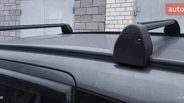 Сірий Опель Зафіра, об'ємом двигуна 1.7 л та пробігом 317 тис. км за 8600 $, фото 10 на Automoto.ua