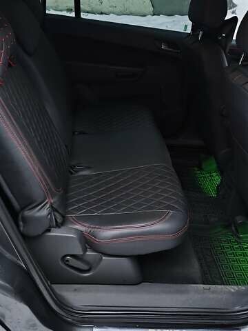 Сірий Опель Зафіра, об'ємом двигуна 1.7 л та пробігом 317 тис. км за 8600 $, фото 24 на Automoto.ua