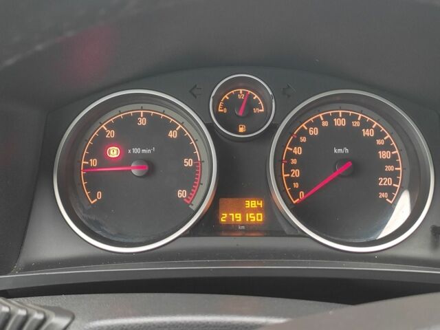 Серый Опель Зафира, объемом двигателя 1.7 л и пробегом 280 тыс. км за 6700 $, фото 16 на Automoto.ua